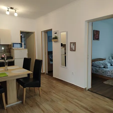 Kaptarko Apartmanhaz