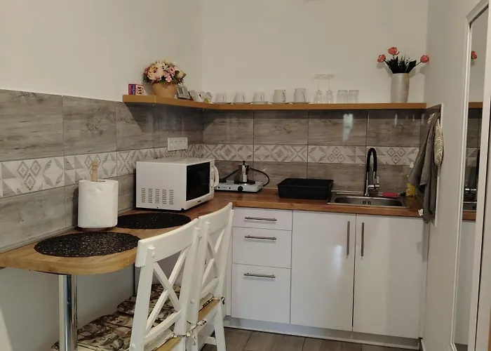Lägenhet Kaptarko Apartmanhaz Demjén