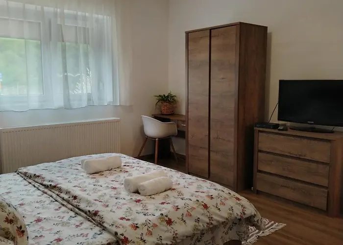 公寓 Kaptarko Apartmanhaz *